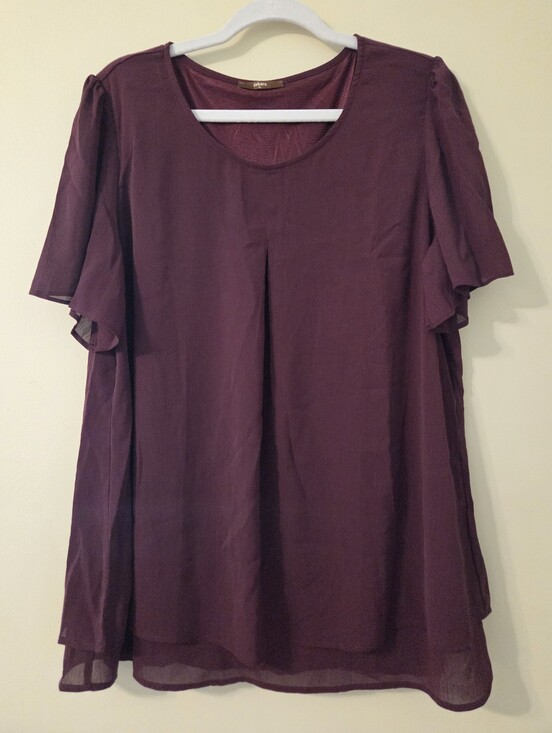 Gaharu Tops - Plum Short Sleeve Blouse